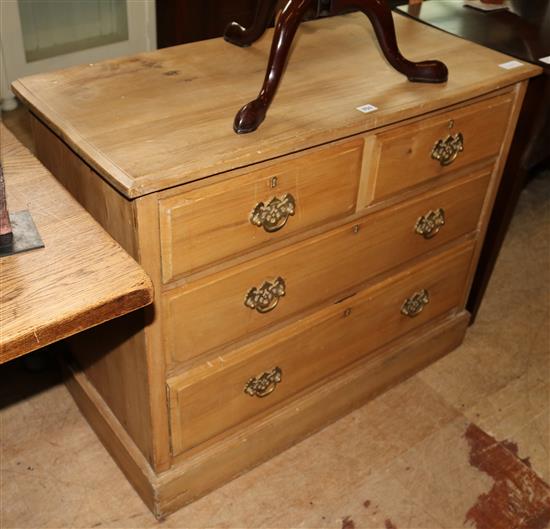 Pine chest of drawers